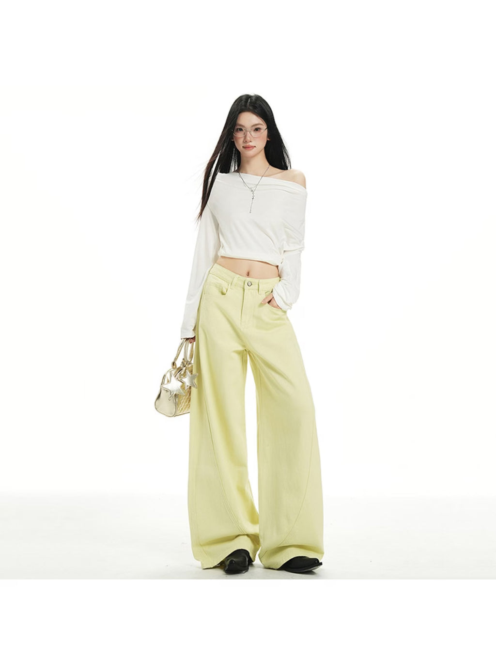 American-style High-Waisted Curved-Leg Jeans for Women | Casual, All-Season, Non-Stretch Fabric, Solid Color, Washed Detail