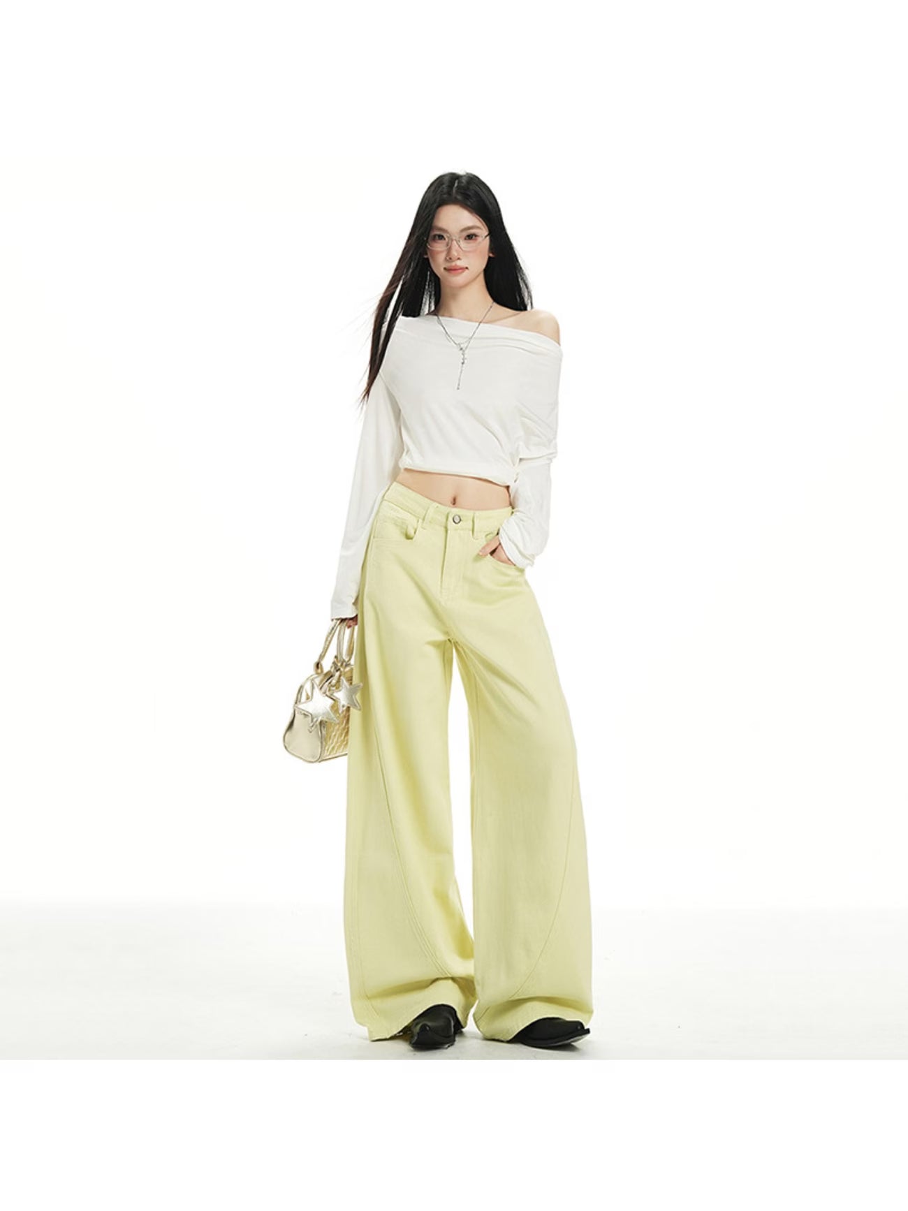 American-style High-Waisted Curved-Leg Jeans for Women | Casual, All-Season, Non-Stretch Fabric, Solid Color, Washed Detail