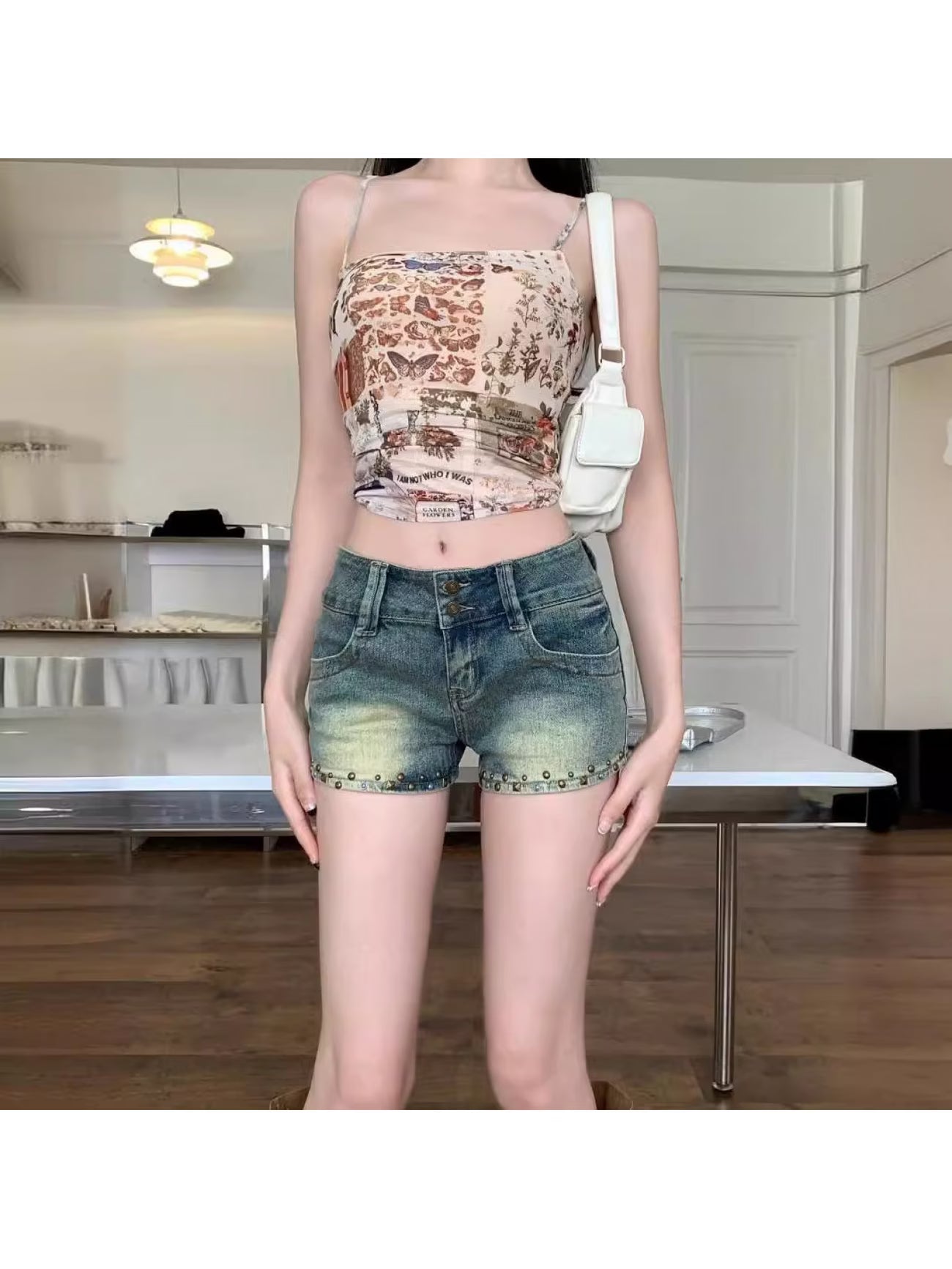 Retro Blue Studded Denim Shorts for Women, Summer Casual Hot Pants for Petite, Low-Waist Slim Straight Pants