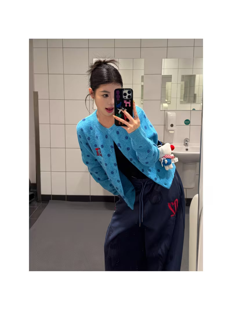 Women'S Autumn Short Soft Cardigan Sweater Coat with American Retro Polka Dots And Round Neck for Cross