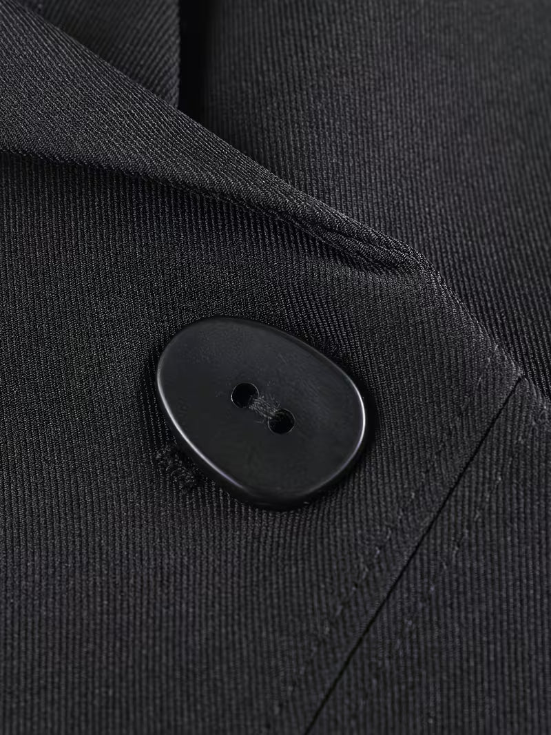 New Women'S Autumn Collection Features a Stylish Blazer. an Elegant OL Style for Women'S Autumn And Winter Wear