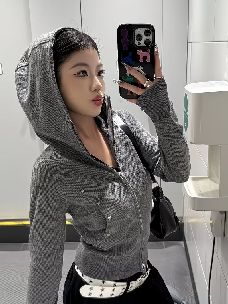 New Spring And Summer Collection of Gray American Vintage Studded Fitted Zip-Up Short Jacket for Women, a Stylish And Versatile Cropped Outerwear